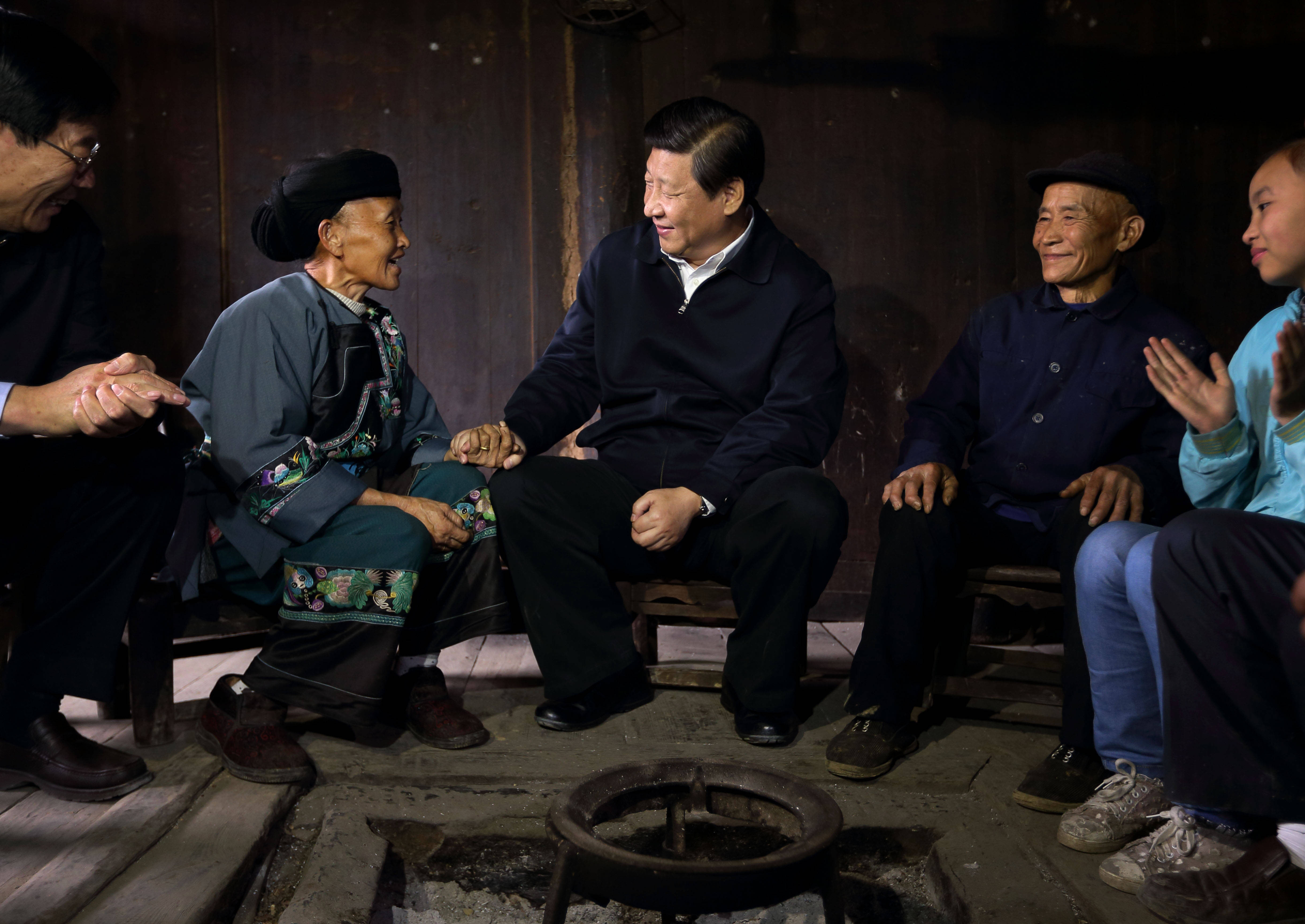 一见·握手的瞬间<strong></p>
<p>货币期权又称为</strong>，不变的情怀