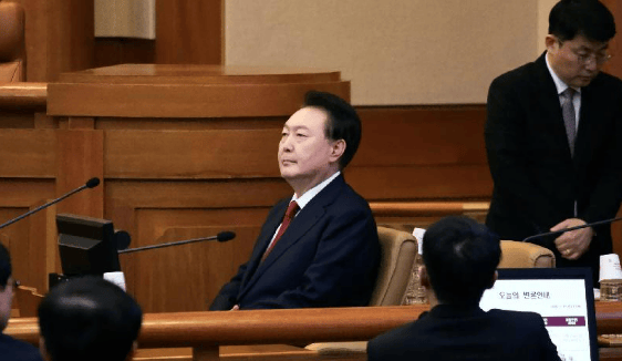 175票赞成<strong></p>
<p>最新国际原油消息</strong>，尹锡悦结局基本确定！文在寅强调4件事，给中韩关系定调 ​