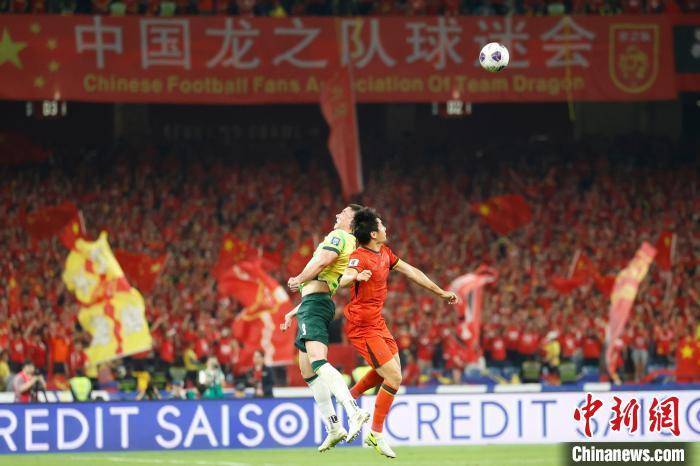 “纪录之夜”<strong></p>
<p>国际原油的价格</strong>，国足“半场好戏”未能救赎