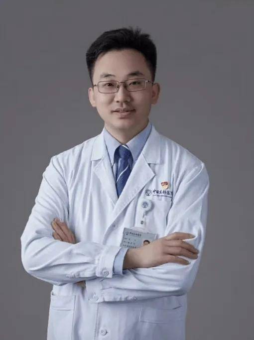 金融学生成了医学博士<strong></p>
<p>原油期货软件</strong>，协和“4+4规培”究竟是怎么回事？
