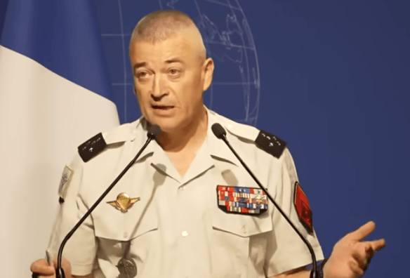 法军总参谋长：面对中美俄<strong></p>
<p>原油价值</strong>，欧洲要成“桌上菜”