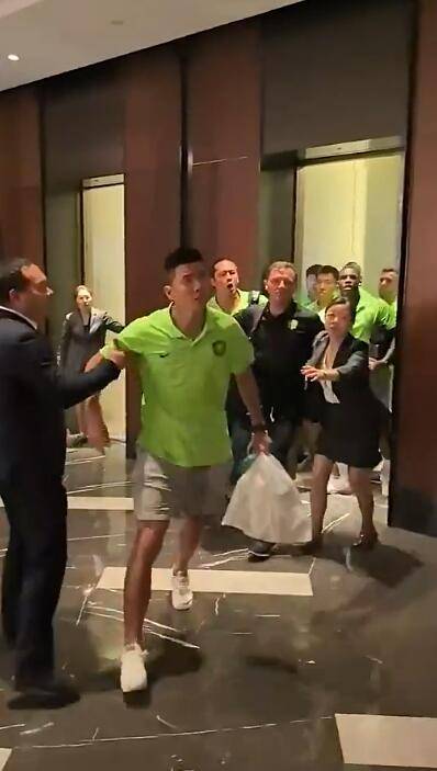 王刚赛前发布会致歉国安球迷：<strong></p>
<p>原油的外汇</strong>我个人赛后做了极不理智的行为
