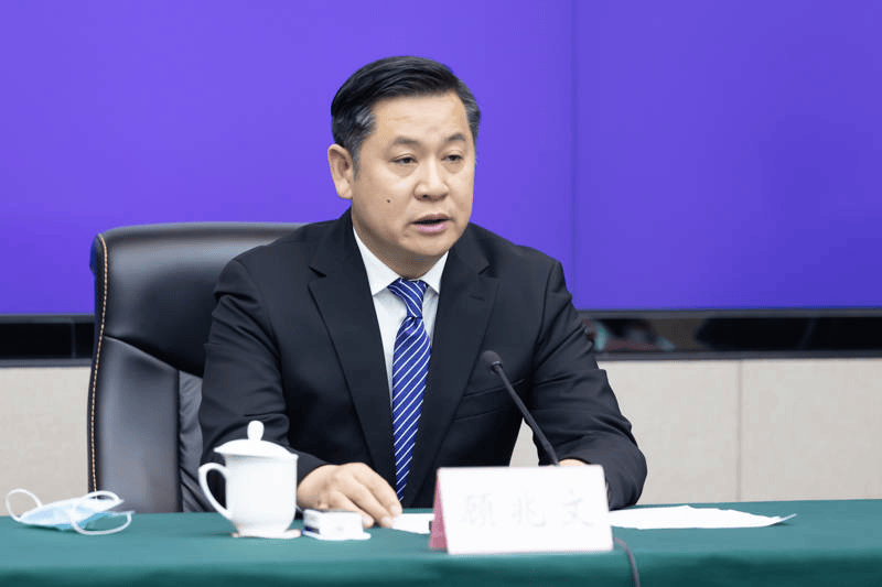 正厅顾兆文<strong></p>
<p>中国原油期货上市</strong>，任上被查