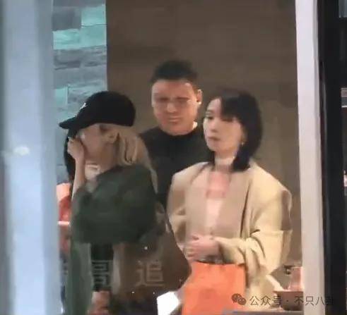 姐终于离了<strong></p>
<p>原油进口权</strong>，这次总算是摆脱不靠谱的老公和强势的婆婆了！