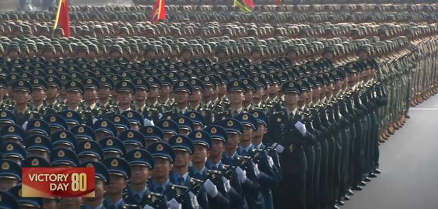 阅兵后劲太大<strong></p>
<p>环原油</strong>，上万台湾省民众集体觉醒