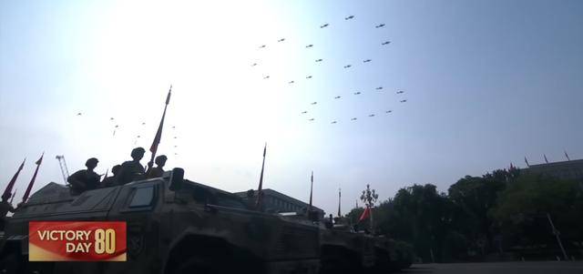 阅兵后劲太大<strong></p>
<p>环原油</strong>，上万台湾省民众集体觉醒