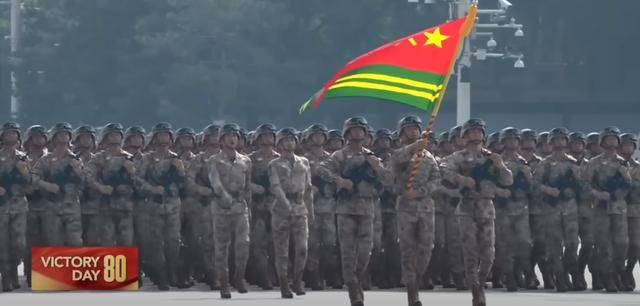 阅兵后劲太大<strong></p>
<p>环原油</strong>，上万台湾省民众集体觉醒