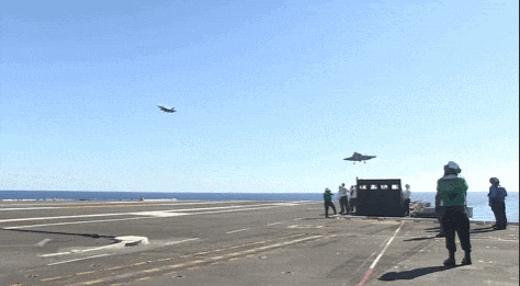 美国成了笑话：歼-35成人类首款电磁弹射五代机<strong></p>
<p>原油苯</strong>，美军在干啥？