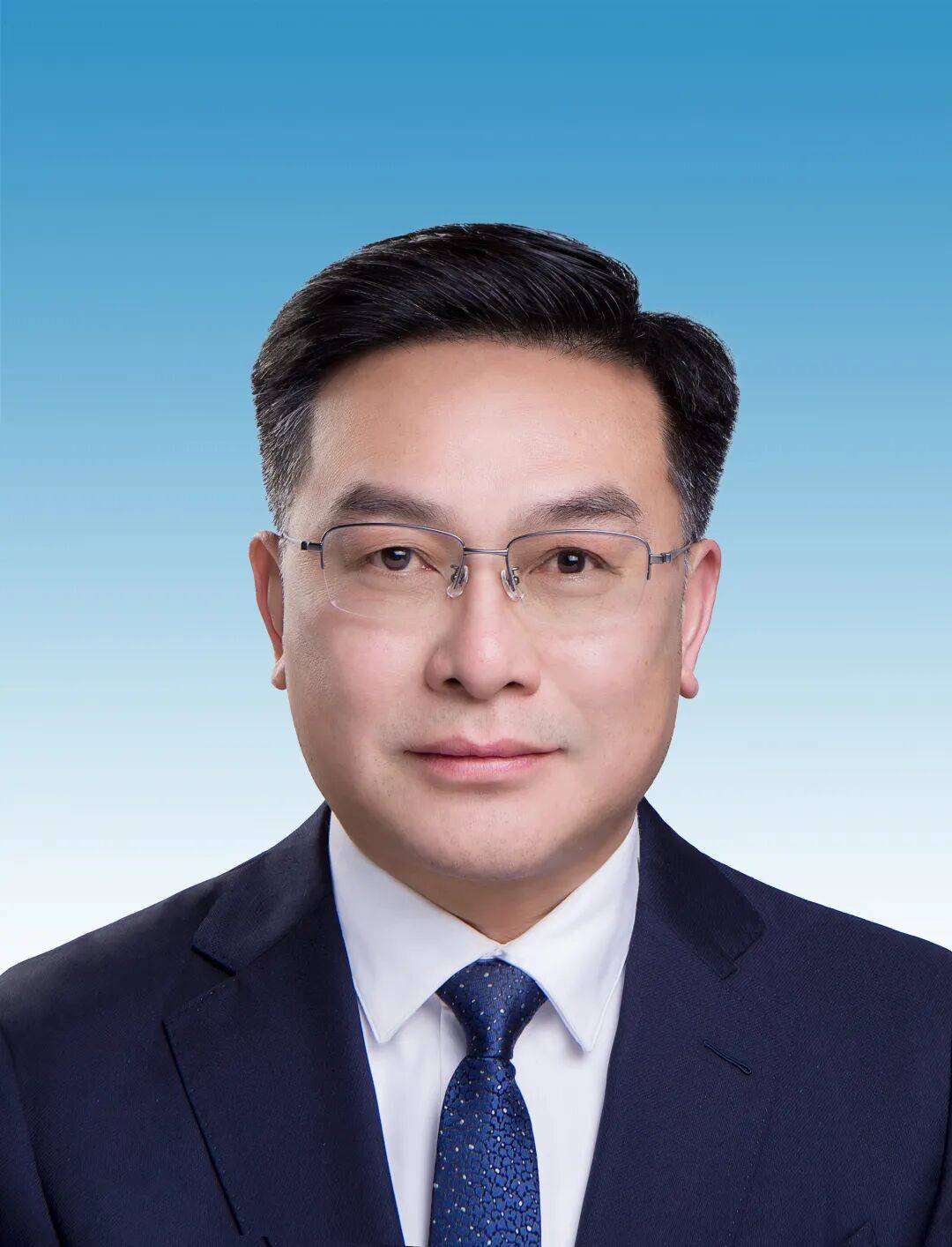 中央巡视结束<strong></p>
<p>石蜡基原油</strong>，贵阳市委副书记黄波落马