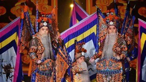 痛别<strong></p>
<p>石蜡基原油</strong>！著名演员昨晚去世！4岁入行、刻苦一生