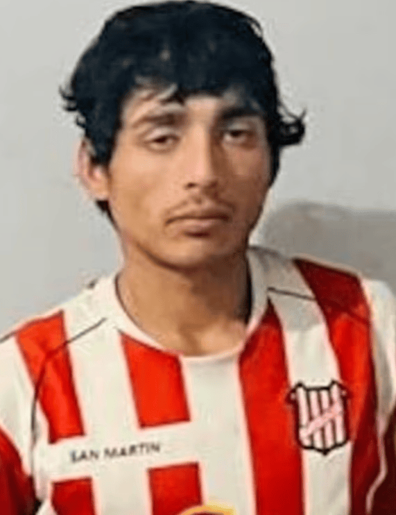 阿根廷一男子现身自己的葬礼<strong></p>
<p>充电</strong>，大喊“我还活着”