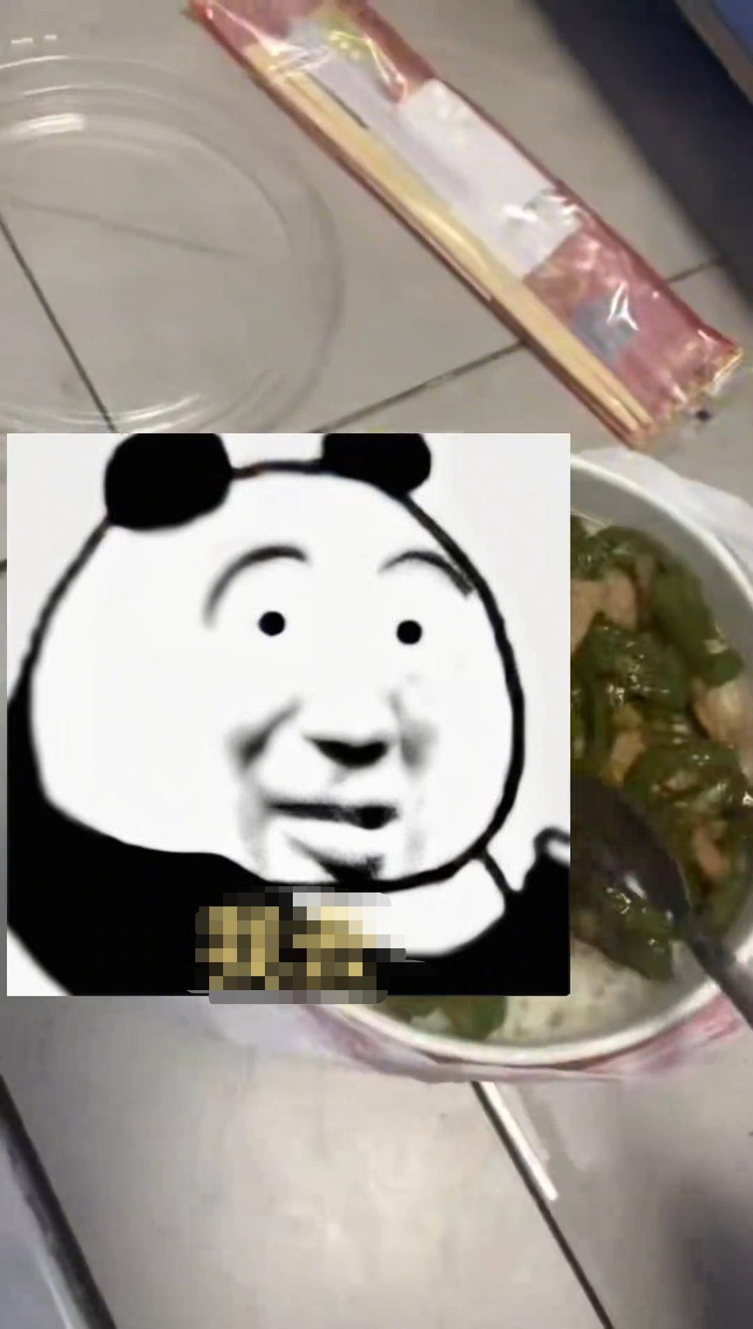 骑手被曝往外卖里涂抹粪水<strong></p>
<p>充电</strong>，知情人：系摆拍，餐并未送出，警方已将其抓获