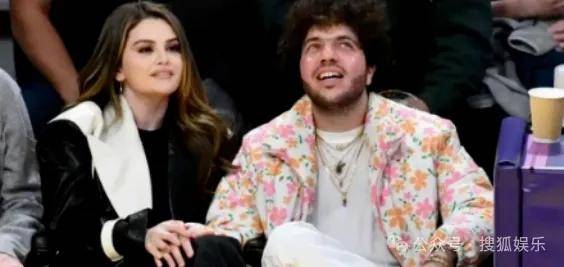 无意还是戏精？她办婚礼<strong></p>
<p>php</strong>，分手多年的他隔空说“我愿意”？