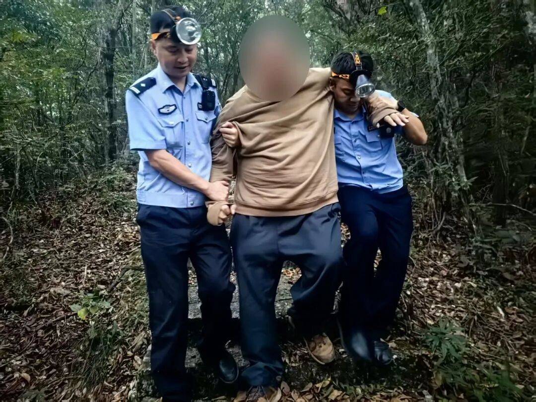 杭州一山脚下<strong></p>
<p>XRP行情</strong>，网约车司机报警！从清晨等到深夜，未等到乘客下山……紧急搜救！