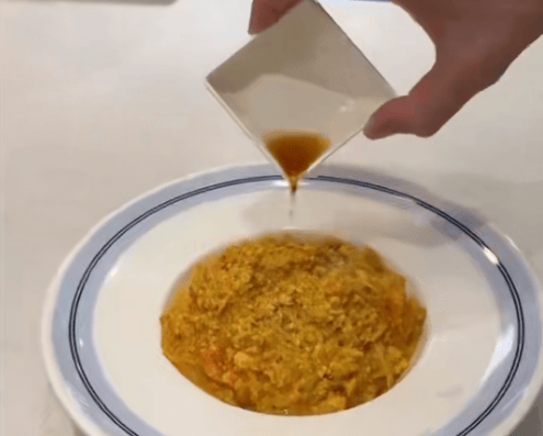 知名男歌手突然现身陌生人婚礼<strong></p>
<p>XRP行情</strong>，并随礼999元！