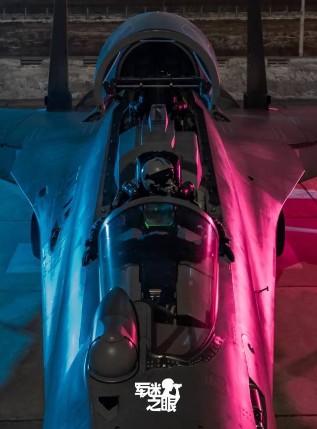 你没听错<strong></p>
<p>DOT行情</strong>！“歼-16没有短板”