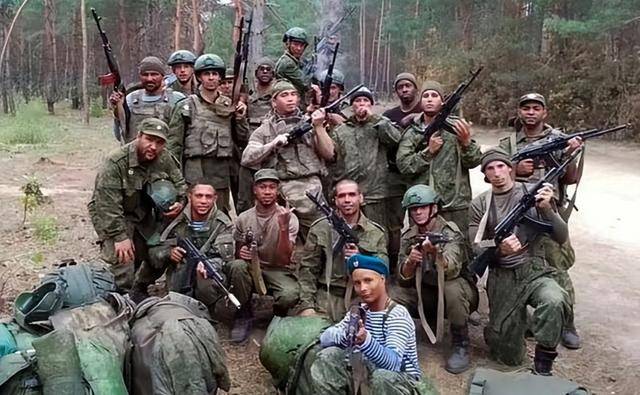 普京策划大行动！又一国2.5万大军帮俄打仗<strong></p>
<p>币安币行情</strong>，比朝军还凶猛？