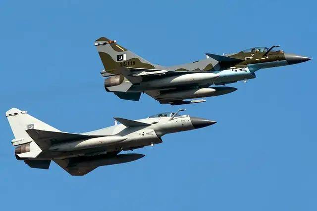 突然到来的惊喜<strong></p>
<p>币安币行情</strong>？孟加拉国表示要22亿美元购买20架歼-10CE？