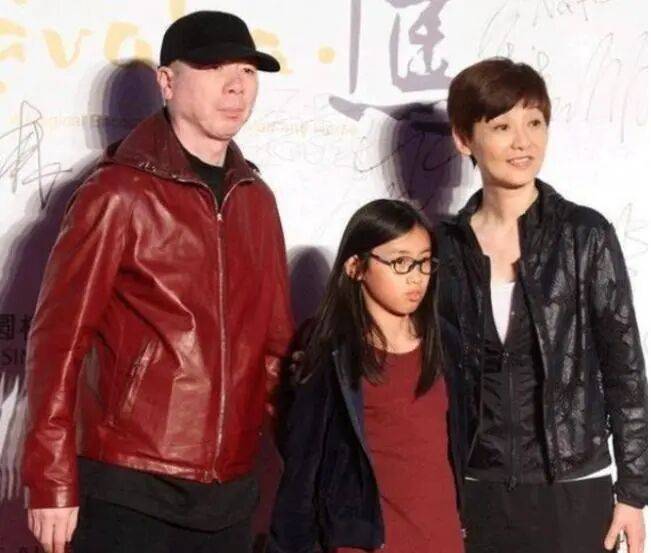 考古|冯小刚带女儿去陈思诚工作室！开个人账号还读影视专业<strong></p>
<p>币安币行情</strong>，她也要“女承父业”吗？