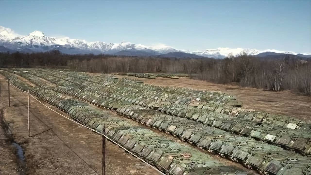 不再伪装<strong></p>
<p>BNB行情</strong>，意大利露出了真面目：北约准备参战，俄乌将迎来大结局