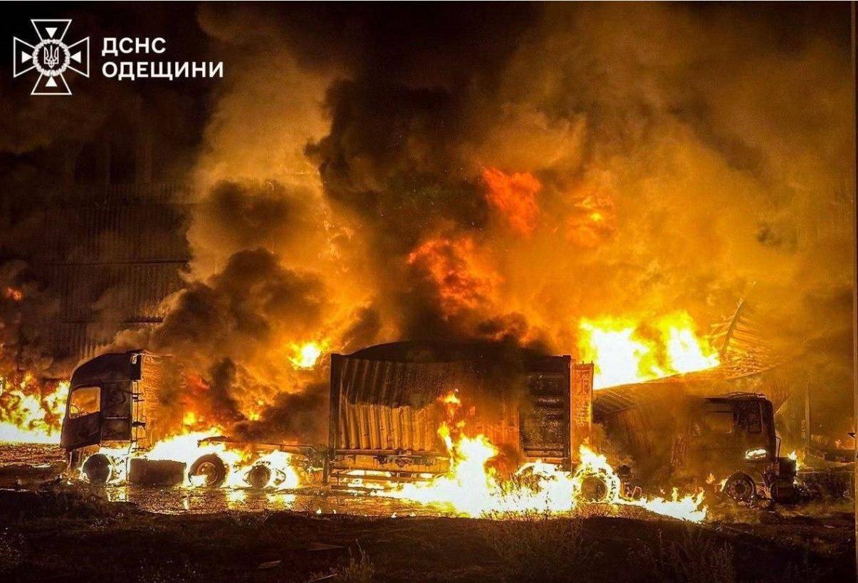 炸了一夜<strong></p>
<p>币安币行情</strong>，俄军大轰炸，基辅大停电：俄乌战争3年，普京太仁慈了