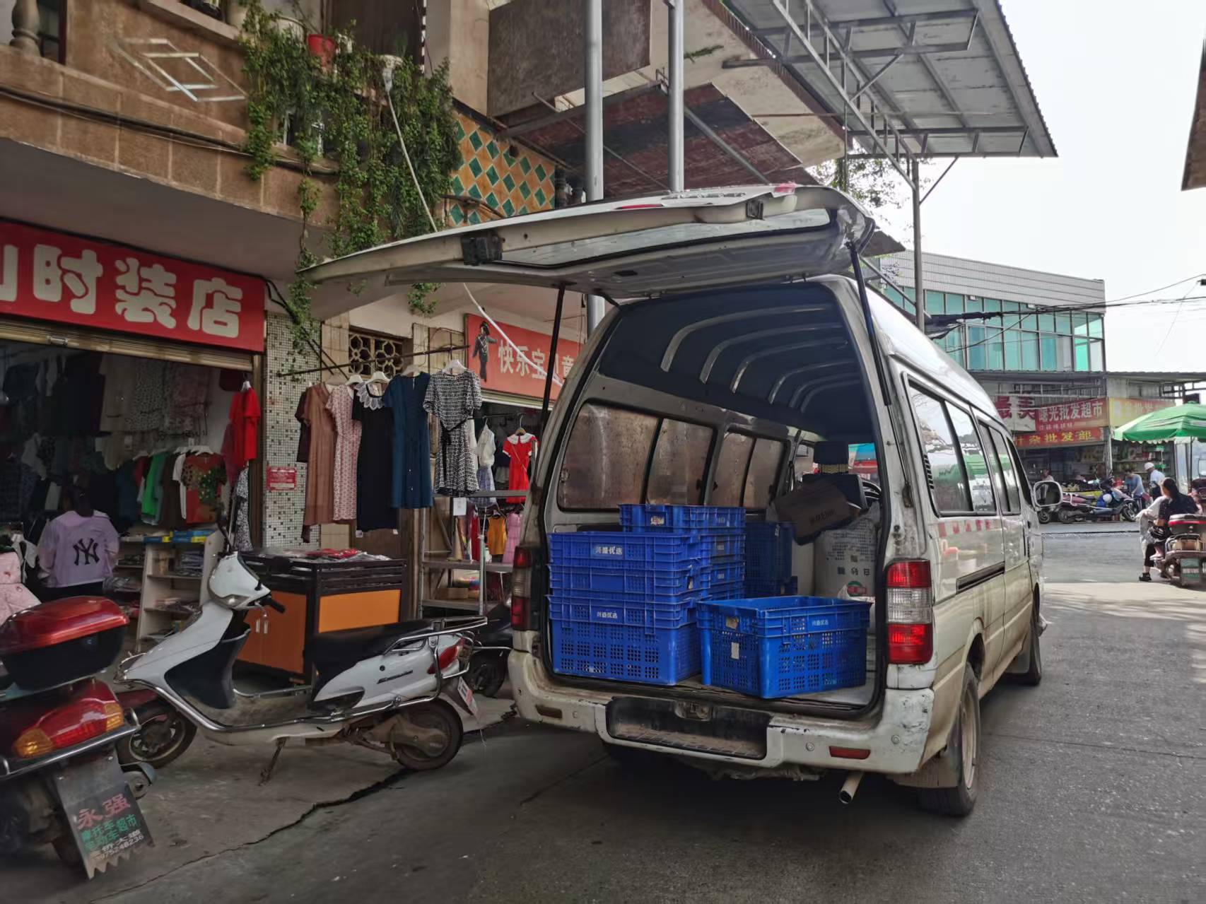 佣金从日赚500到几十 她们亲历团购退潮