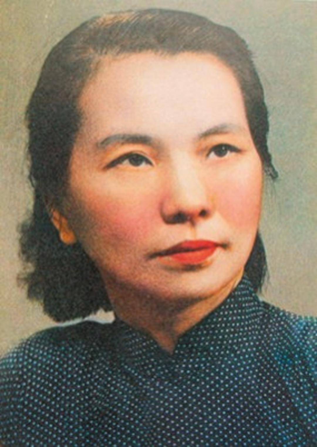 专访《沉默的荣耀》朱枫烈士孙女 朱容瑢：看剧时很想抱一下吴越