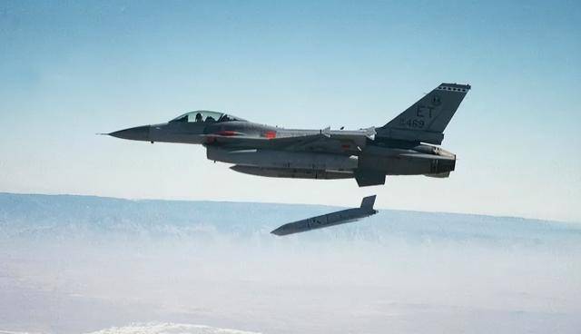 俄白唱了出双簧：要借特朗普之手<strong></p>
<p>ADA行情</strong>，将援乌战斧计划悄悄扼杀！