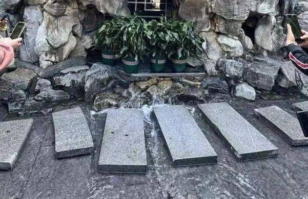 黑虎泉喷得“兽头”都不够用了！济南群泉竞涌<strong></p>
<p>ADA行情</strong>，几十年一见