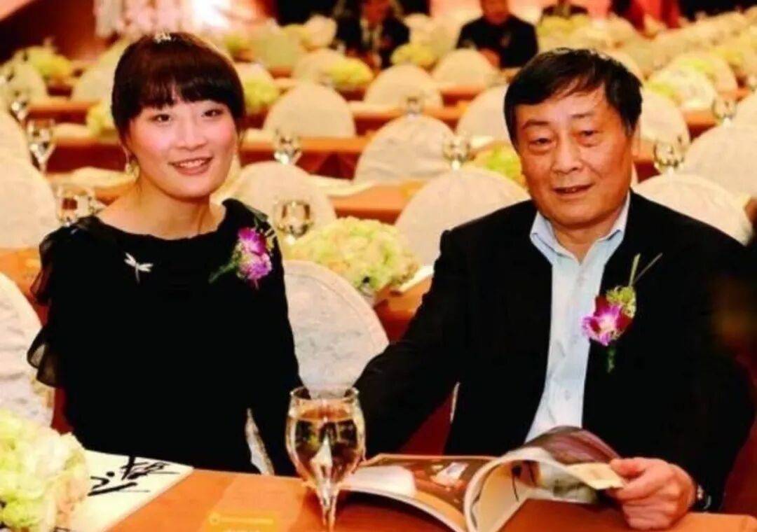 娃哈哈“内战”打到了最残酷的时候<strong></p>
<p>ADA行情</strong>，宗馥莉这次腹背受敌