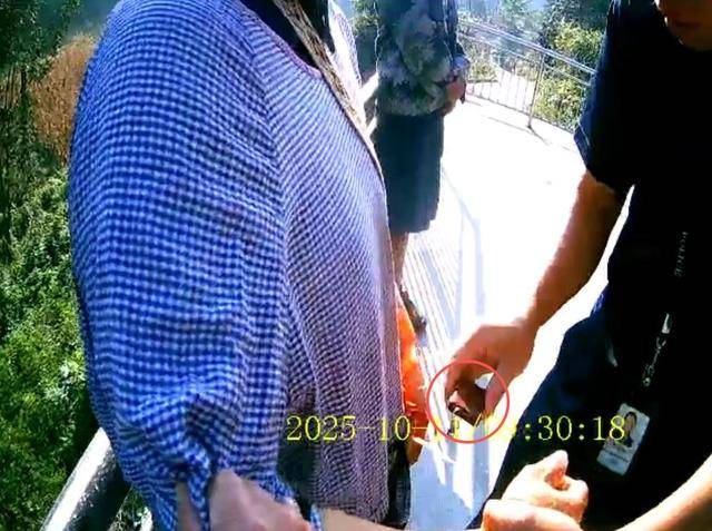 100斤玉米上秤秒变60斤？贵州一村民遭“鬼秤”骗粮！民警出手<strong></p>
<p>艾达币行情</strong>，5人被拘