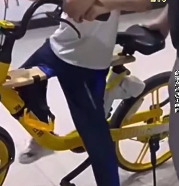 看着都疼<strong></p>
<p>艾达币行情</strong>！上海街头一男子突然求助：10岁女儿被死死卡住！这个行为太危险→