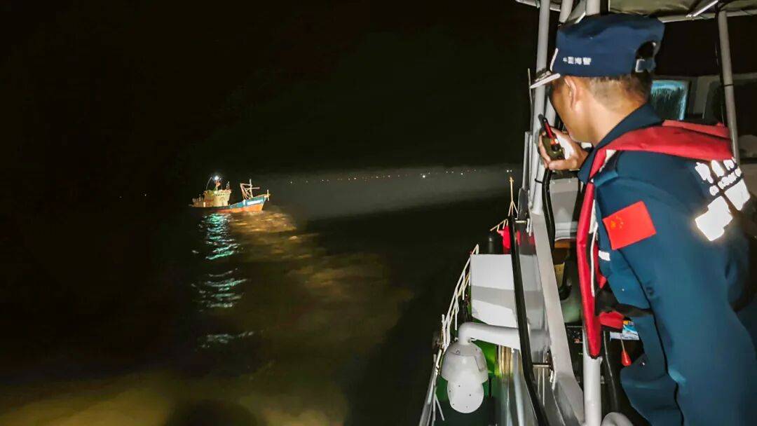 半年出海7次<strong></p>
<p>BCH行情</strong>，神秘渔船从未带回1条鱼，背后是一桩大案！