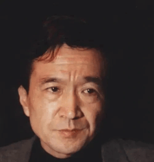 考古｜曝78岁李保田近况！找人维修窗户喝10元桶装水<strong></p>
<p>莱特币行情</strong>，生活超朴素！