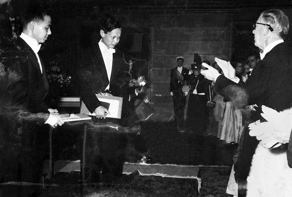 好友追忆杨振宁:他的一针见血<strong></p>
<p>莱特币行情</strong>,改变了我的一生