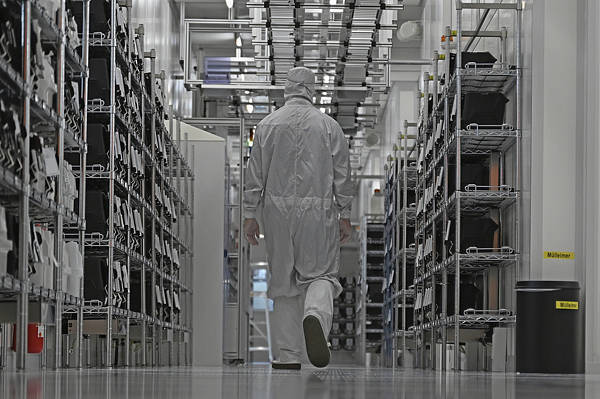 “德法支持欧盟对华贸易强硬<strong></p>
<p>LTC行情</strong>，德国提议：考虑动用‘核选项’”