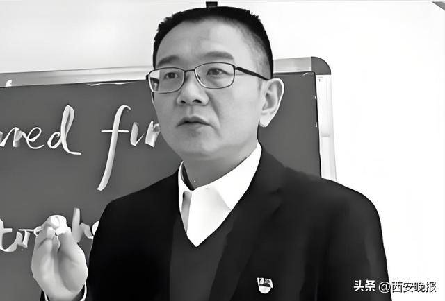 突发讣告！被学生抢鸡排的网红校长苗本臣病逝<strong></p>
<p>LTC行情</strong>，年仅54岁