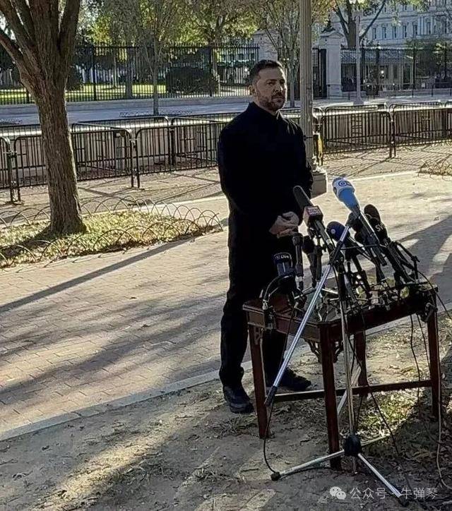 他被特朗普当众羞辱<strong></p>
<p>莱特币行情</strong>，全场都在哄笑