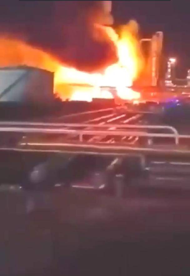 匈牙利爆炸<strong></p>
<p>BSV行情</strong>，罗马尼亚爆炸，乌克兰史上最大导弹突袭，比俄军还狠