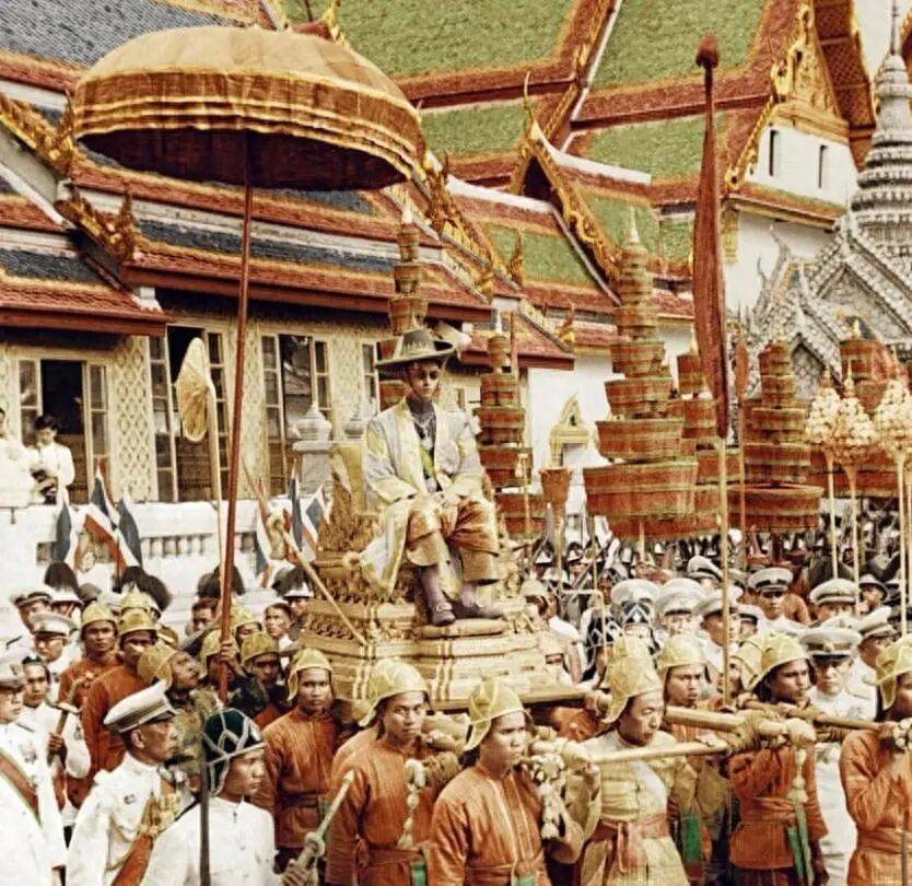 泰国王太后诗丽吉去世<strong></p>
<p>比特币行情</strong>，留下19顶奢华王冠和她的传奇一生