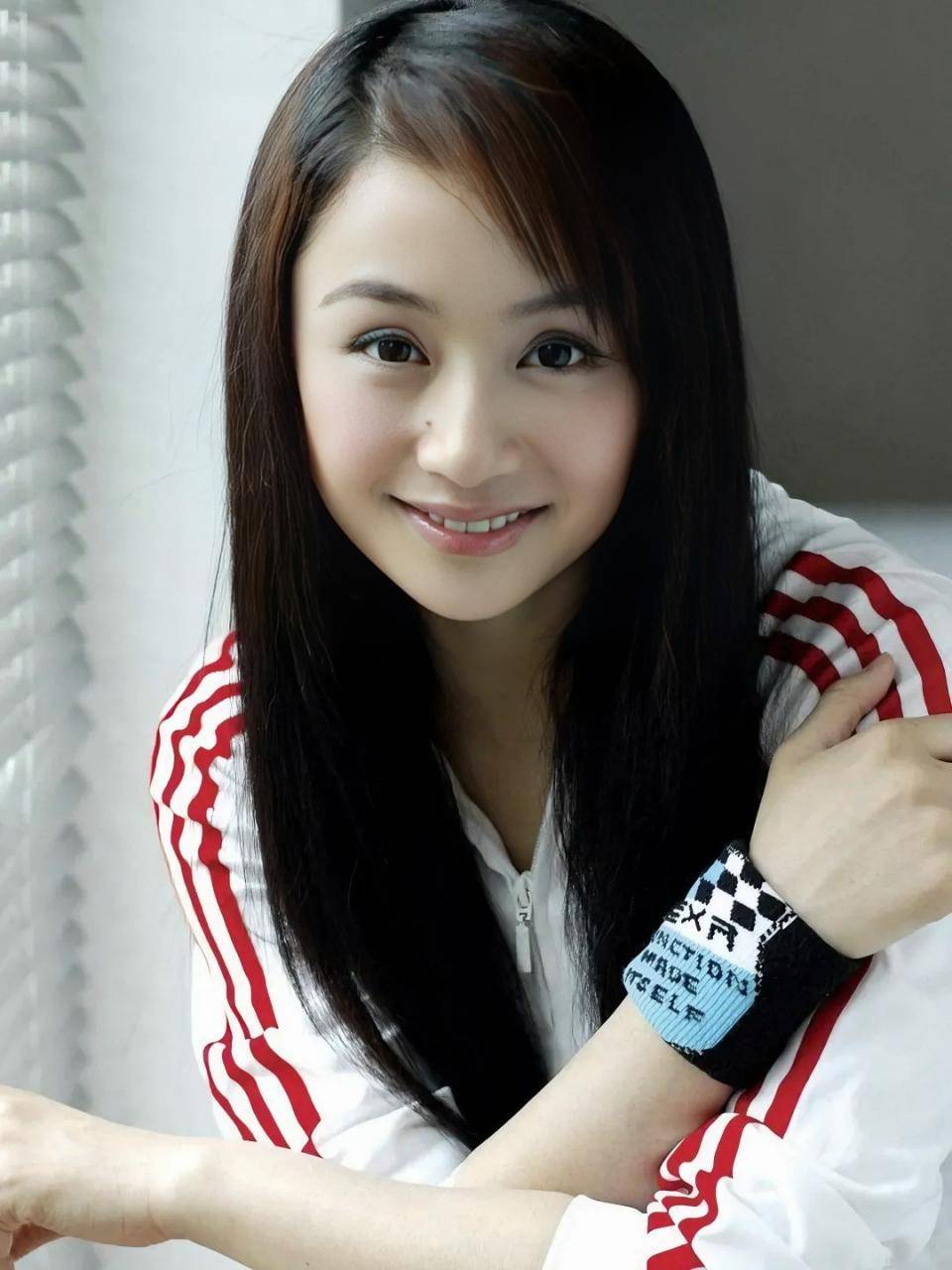 曹颖自曝因过量喝咖啡患焦虑症 现在常年靠吃安眠药睡觉