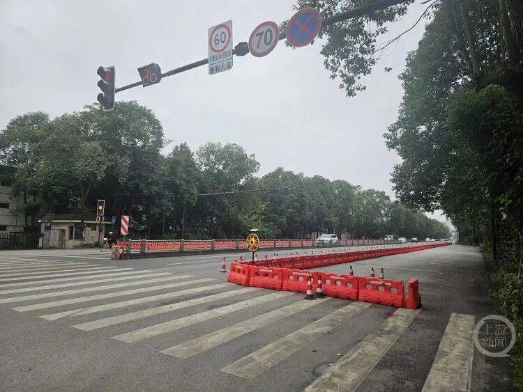 成都一辆客车撞上货车<strong></p>
<p>币安价格</strong>，事故已致6人死亡！多部门称正在调查