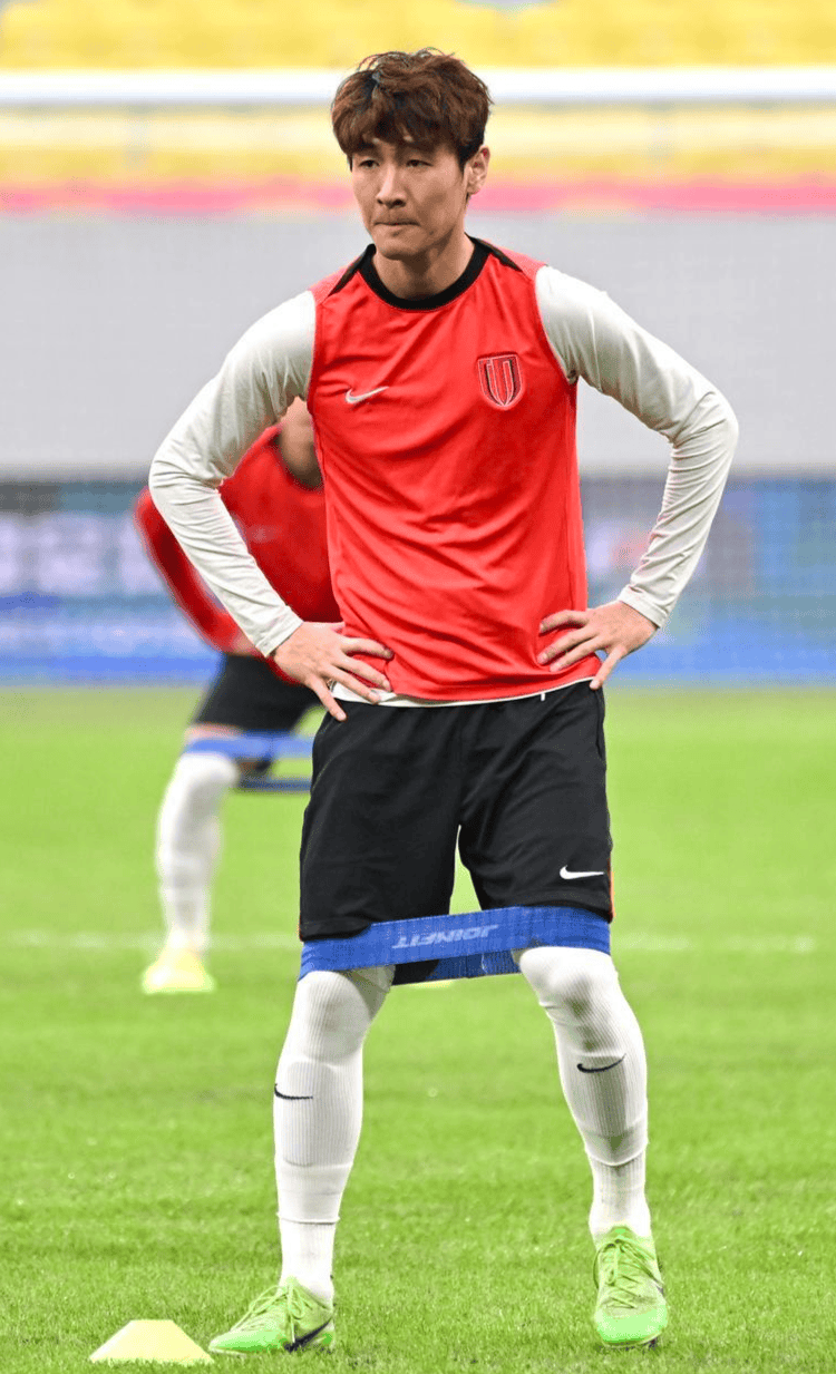 中超争冠最后冲刺<strong></p>
<p>币安价格</strong>，徐正源：明晚联赛就是“一场战争”