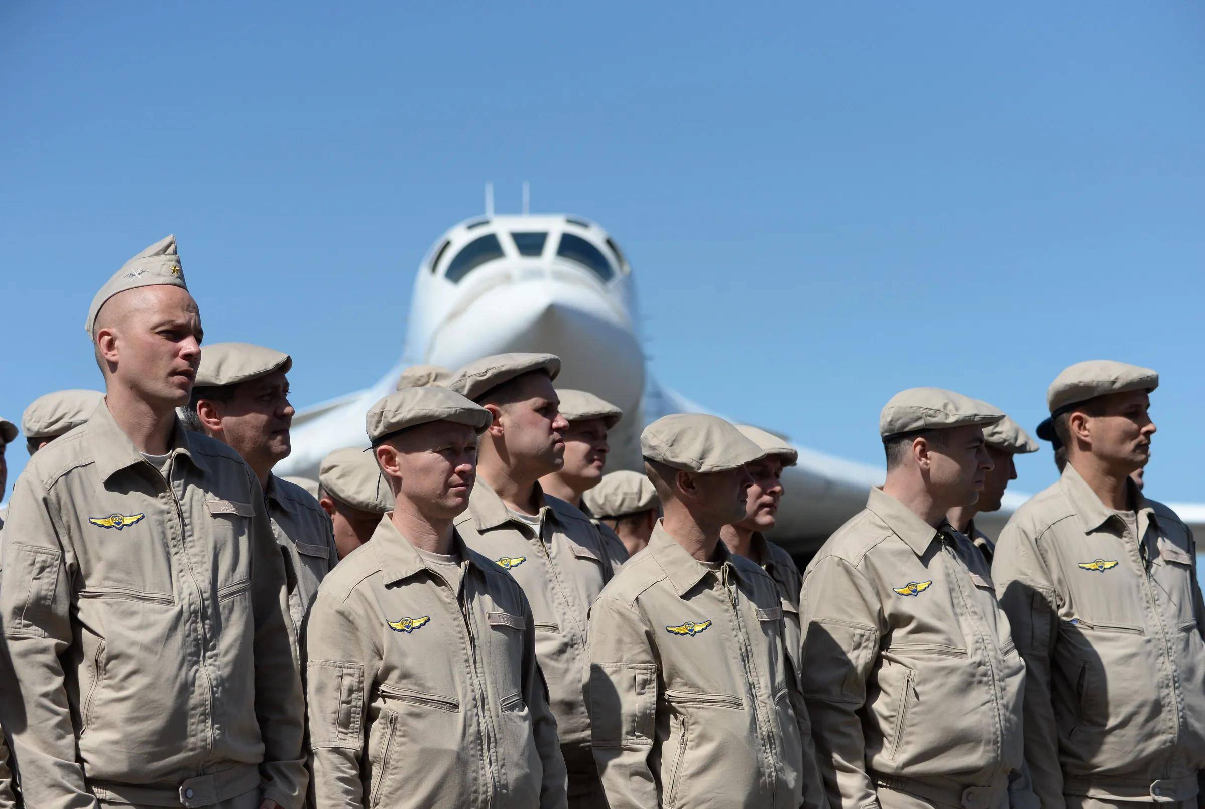 俄大运日夜运兵<strong></p>
<p>币安价格</strong>，瓦格纳或出兵委内瑞拉，普京将挫败美国变天计划