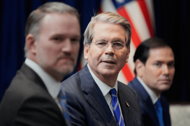 谈妥了又突然变卦！中国复购美国大豆换关税暂停<strong></p>
<p>BITOP价格</strong>，美贸易代表直接通告全球：继续查中国