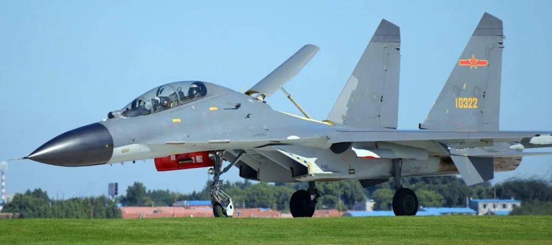 歼-35青春版<strong></p>
<p>BITOP价格</strong>？076专用舰载机？新机“超级小黄蜂”究竟是干嘛的？