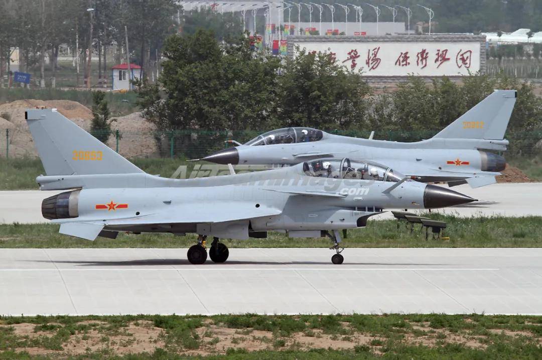 歼-35青春版<strong></p>
<p>BITOP价格</strong>？076专用舰载机？新机“超级小黄蜂”究竟是干嘛的？