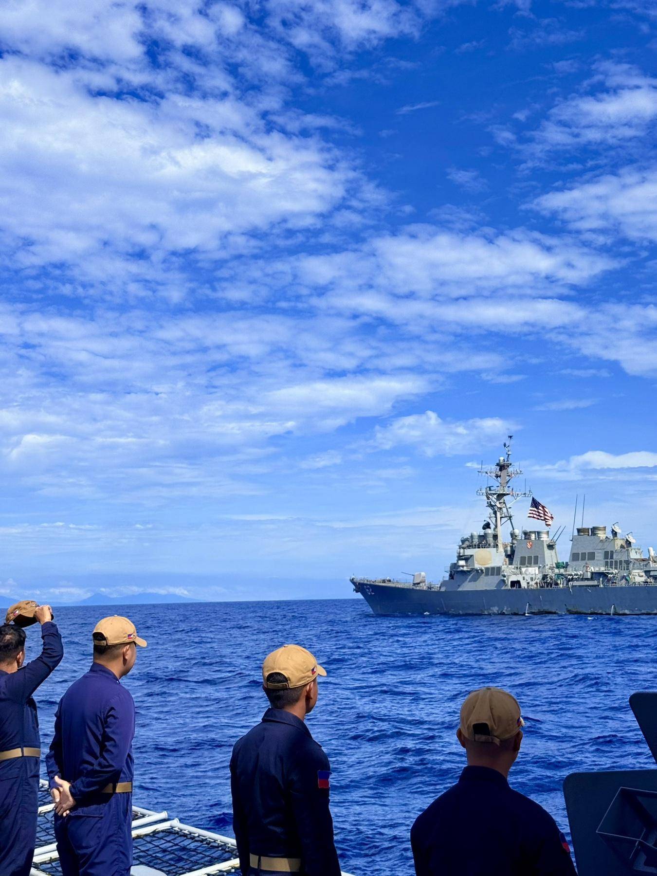 美军再度遭遇耻辱时刻：中国海军6艘战舰包围<strong></p>
<p>BTC价格</strong>，815舰插入南海演习