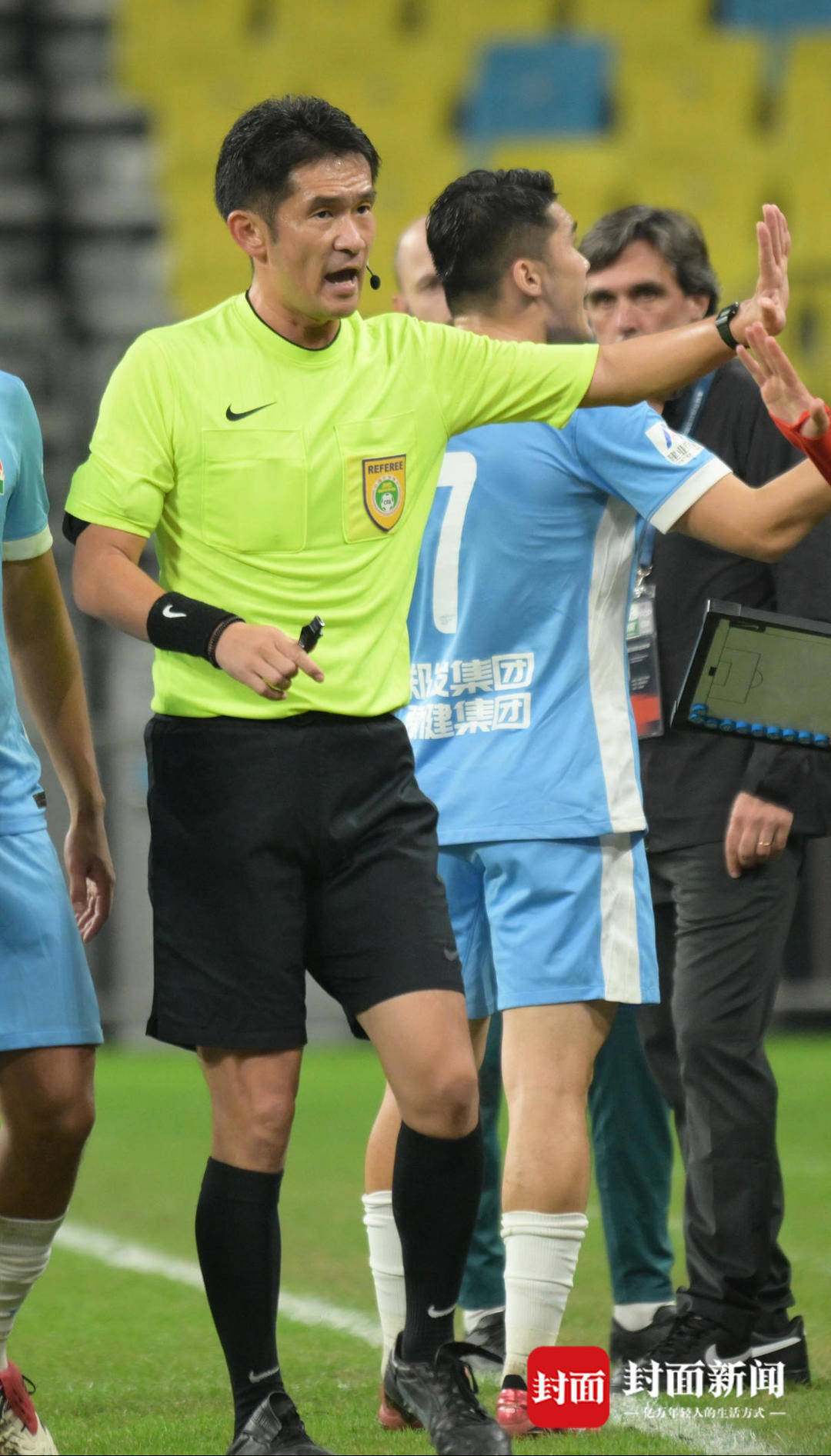 足协认定误判<strong></p>
<p>比特币价格</strong>！成都蓉城因裁判两次争议判罚中超争冠梦碎