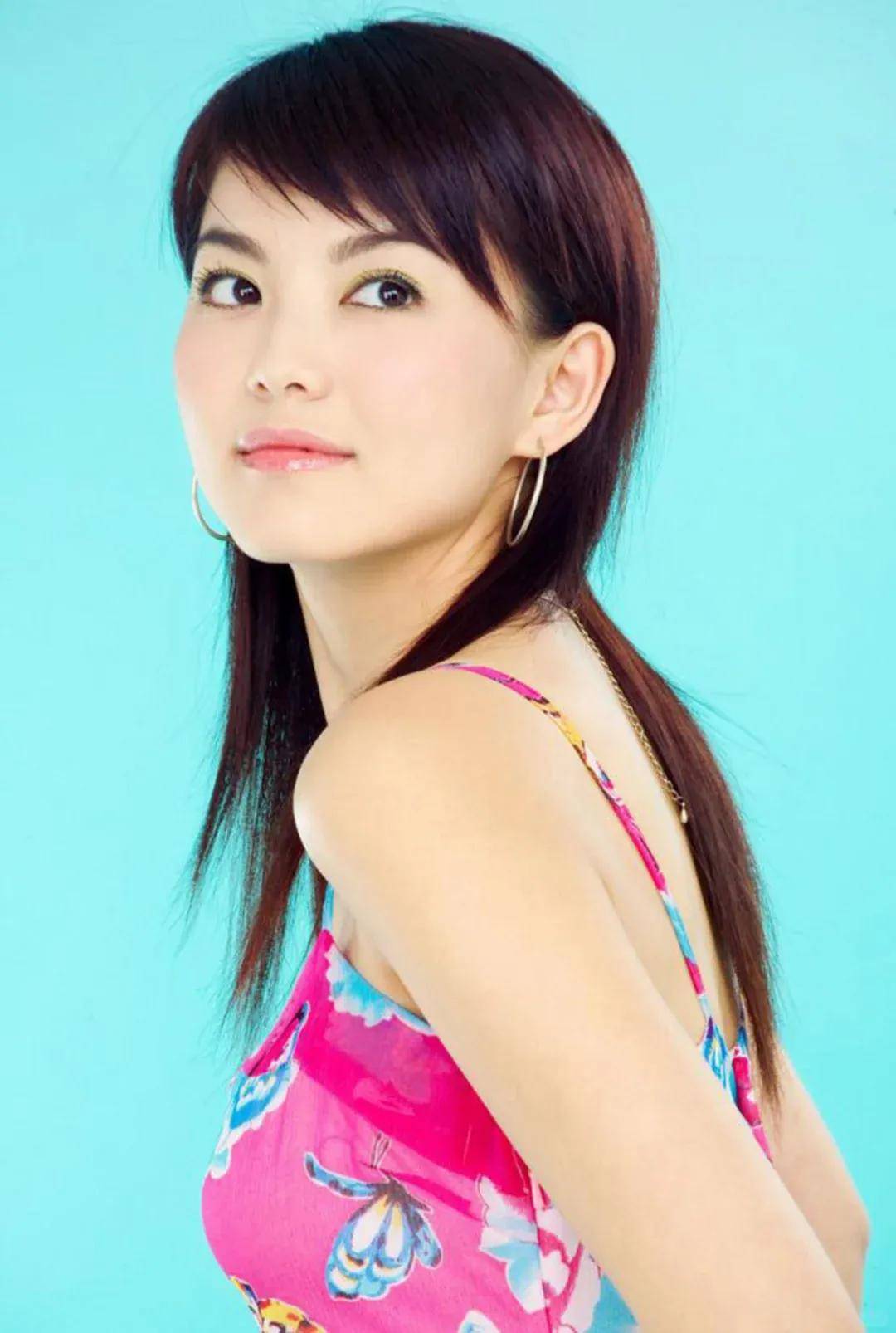 李湘气得翻出了瘦瘦的照片……她年轻时确实是仙女啊<strong></p>
<p>比特币价格</strong>！